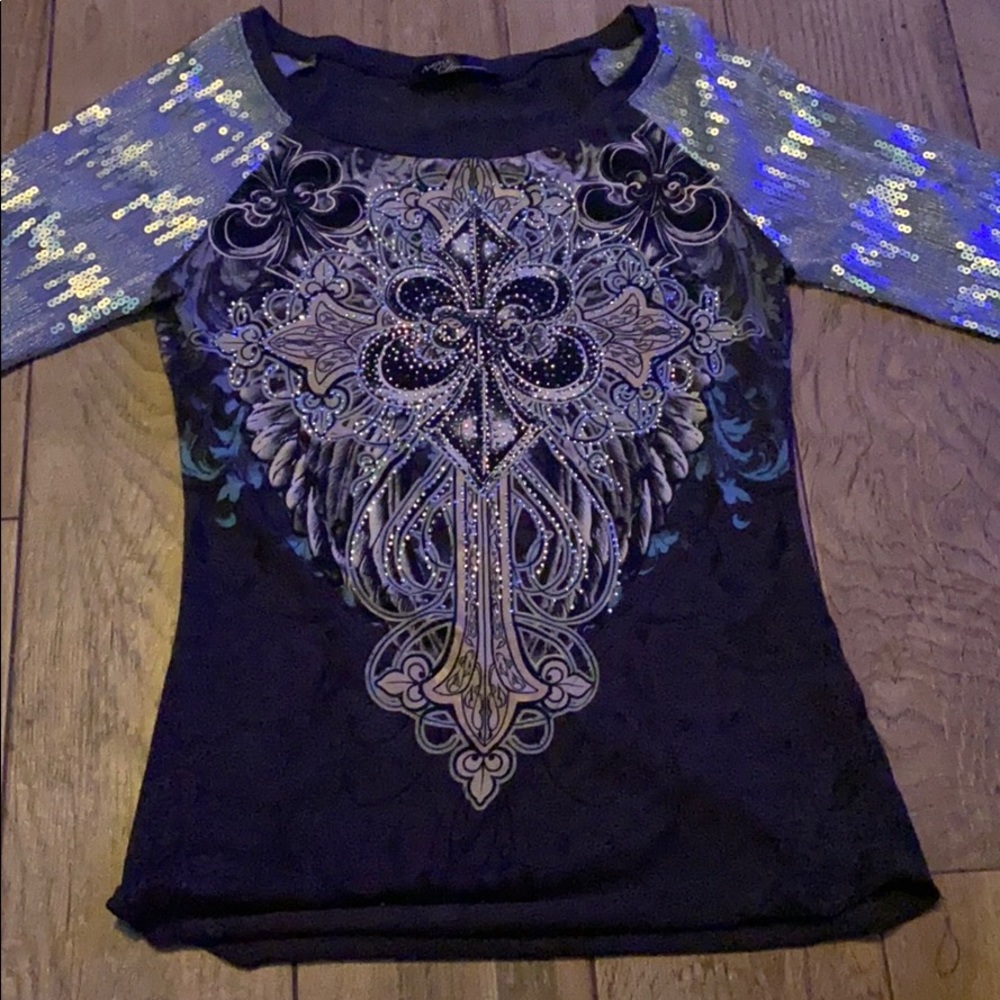 Angels and diamonds half sleeve shirt